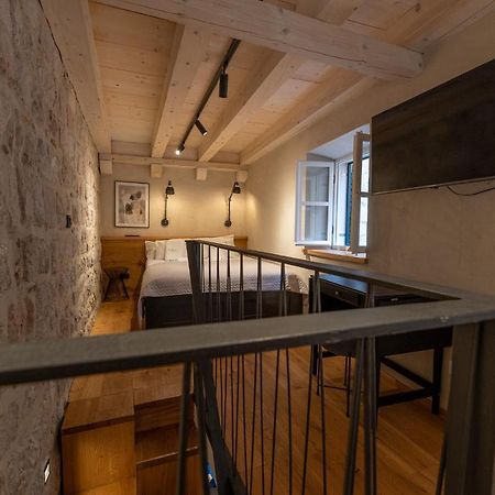 Superior 1 Bedroom Apartment Gabriela Next To Buza Beach Dubrovnik Luaran gambar