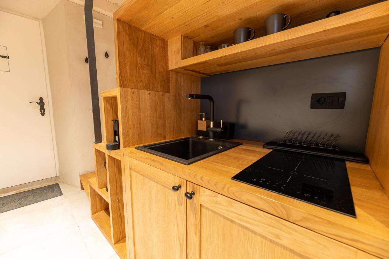 Superior 1 Bedroom Apartment Gabriela Next To Buza Beach Dubrovnik Luaran gambar